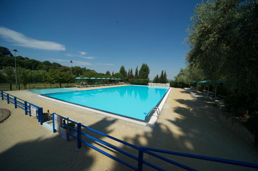 Villaggio Turistico Camping Il Fontino Scarlino Eksteriør billede