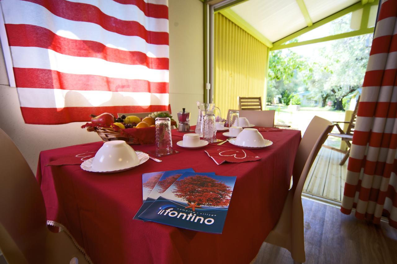 Villaggio Turistico Camping Il Fontino Scarlino Eksteriør billede