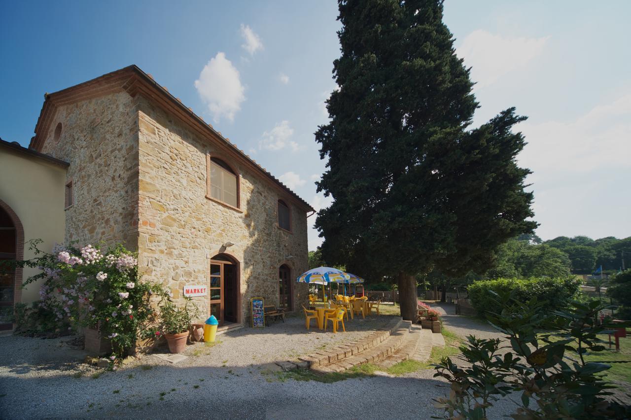 Villaggio Turistico Camping Il Fontino Scarlino Eksteriør billede
